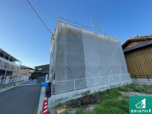 ★現地見学可能！★亀岡市篠町柏原町頭　限定1邸の外観|周辺は落ち着いた街並みの住宅地！子育てがしやすい住環境です！まだ未完成ですが、現地でしかわからない事もございます。是非一度ご覧ください。