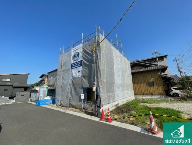 ★現地見学可能！★亀岡市篠町柏原町頭　限定1邸の外観|周辺は落ち着いた街並みの住宅地！子育てがしやすい住環境です！まだ未完成ですが、現地でしかわからない事もございます。是非一度ご覧ください。