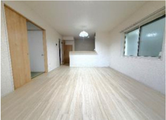 【居間・リビング】 | 千葉市緑区高田町　中古戸建　JR外房線「誉田」駅