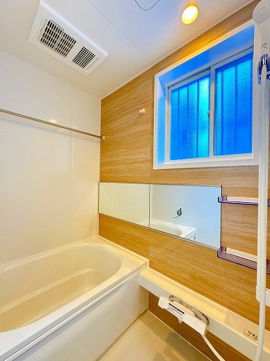 豊田市松平志賀町10-7の浴室