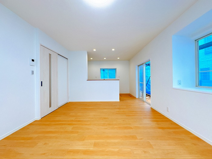 豊田市松平志賀町10-7の居間・リビング