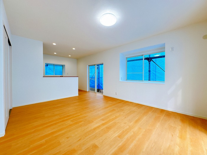 豊田市松平志賀町10-7の居間・リビング