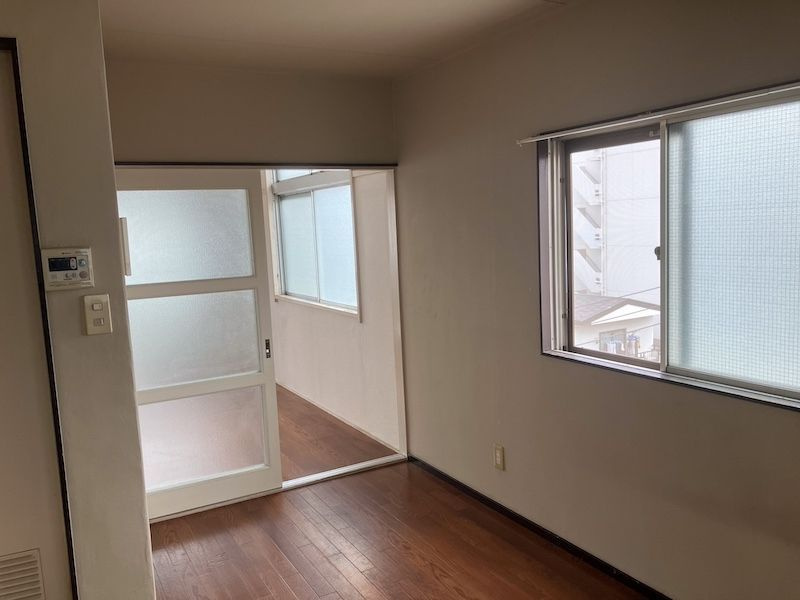 木村ビルの居間・リビング