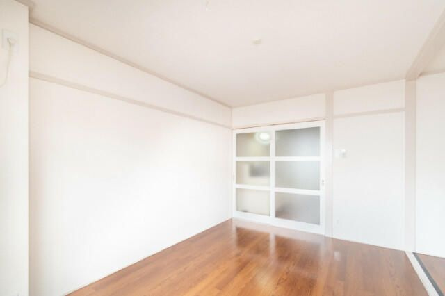 木村ビルの居間・リビング