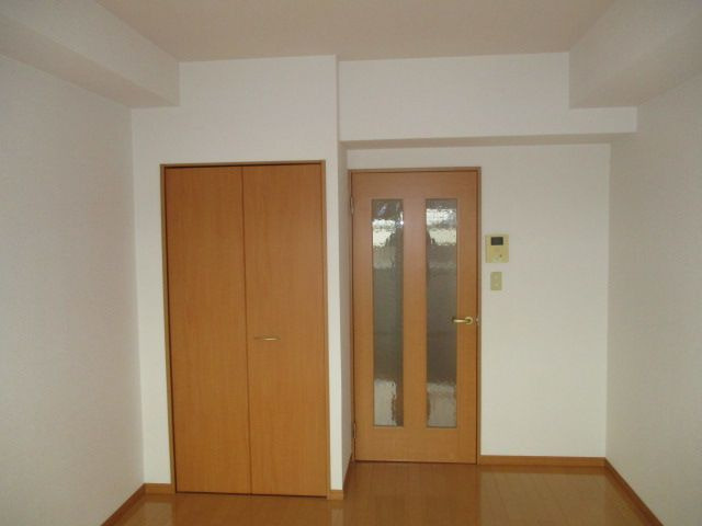 デパール高取の内装