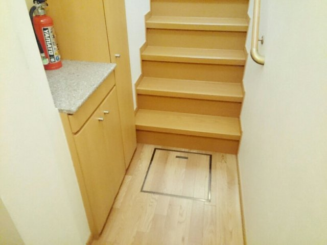 アレッサの玄関|落ち着いた玄関です