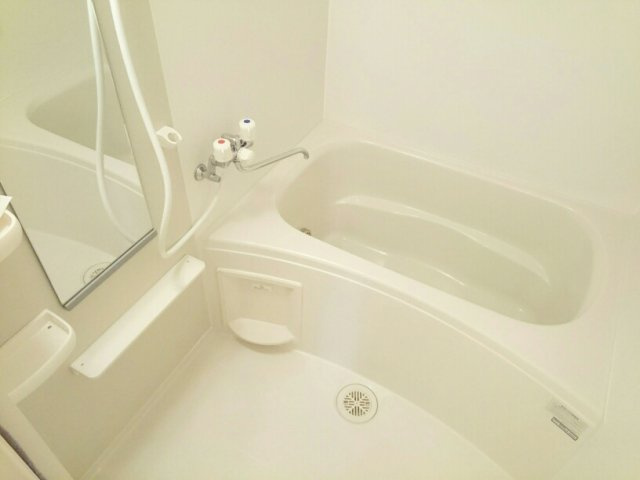 アレッサの浴室|お風呂で日々の疲れを落としましょう