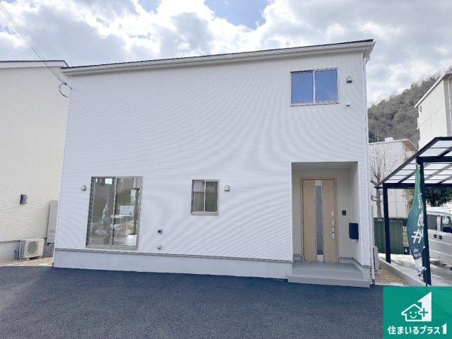 姫路市青山　第8-2期　新築一戸建ての外観|お客様に長く安心して住んでいだだける事にこだわった家づくり！住んでからのアフターサービスにもしっかりと取り組んでいます！