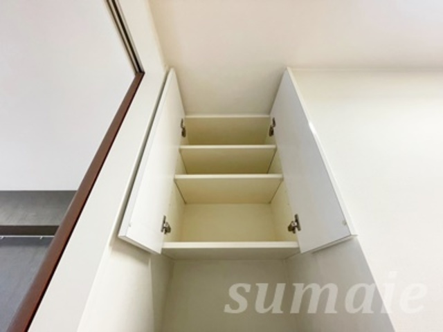 AXIS桜木町の収納|冷蔵庫上収納
