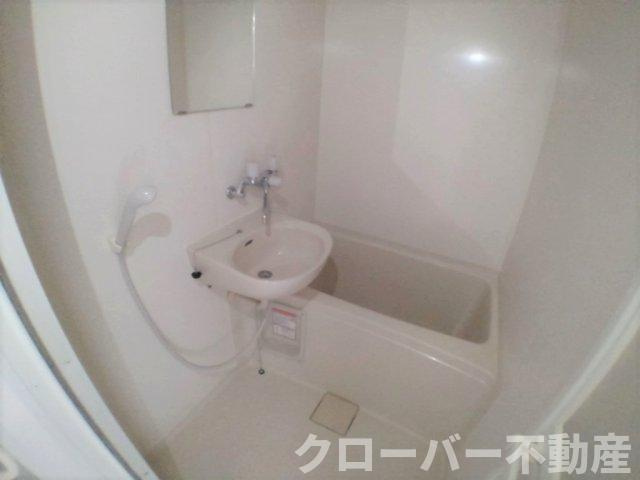 レオパレスたかぎの浴室