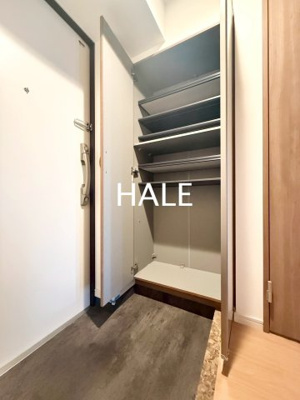 【玄関】 | ルミエール大橋駅南