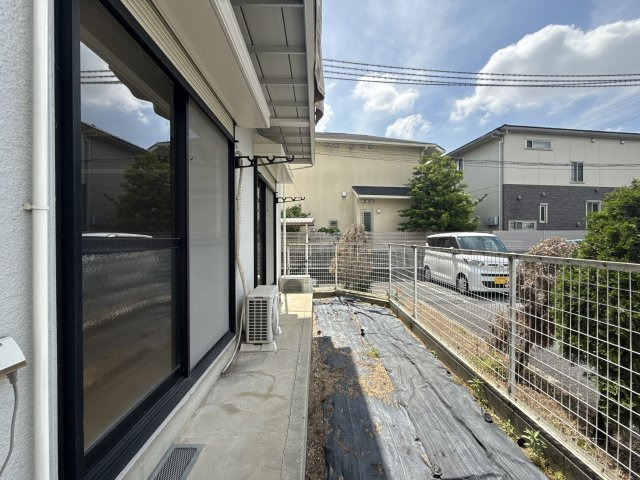 セジュール北八代　A棟のバルコニー