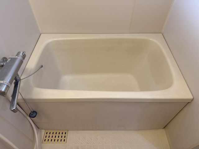 セジュール北八代　A棟の浴室