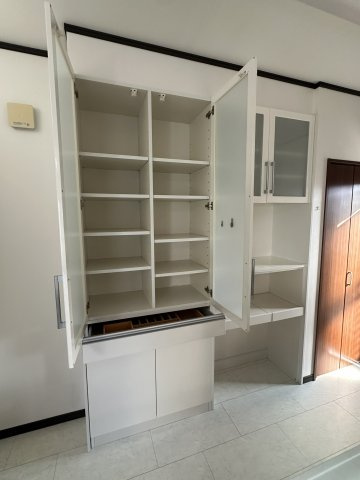 入野町戸建のキッチン