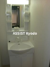 ブラン　ノワールの独立洗面台