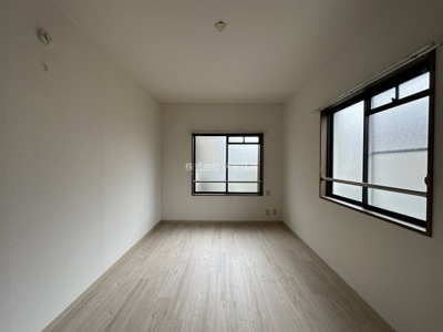 【洋室】 | シャン・ド・フルール