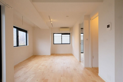 【洋室】 | ヴィバーチェ大橋南