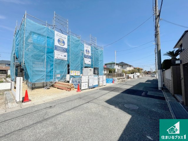 神戸市西区糀台　新築一戸建ての前面道路含む現地写真|周辺は落ち着いた街並みの住宅地！子育てがしやすい住環境です！まだ未完成ですが、現地でしかわからない事もございます。是非一度ご覧ください。