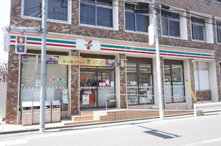 セブンイレブン　足立…まで374m