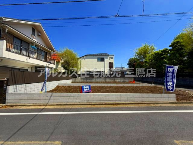 杉並区上井草3丁目 西武新宿線 上井草駅 新築戸建ての前面道路含む現地写真