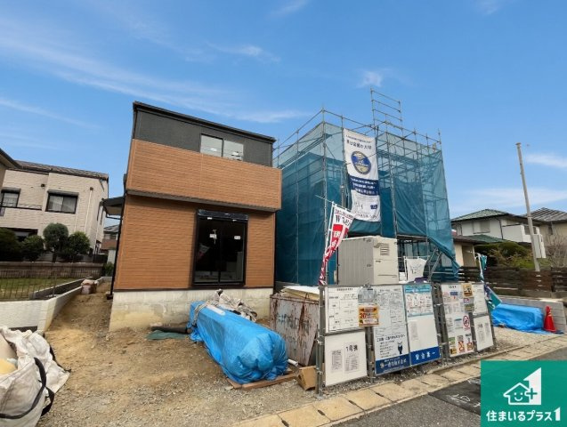 神戸市西区糀台　新築一戸建ての外観|周辺は落ち着いた街並みの住宅地！子育てがしやすい住環境です！まだ未完成ですが、現地でしかわからない事もございます。是非一度ご覧ください。