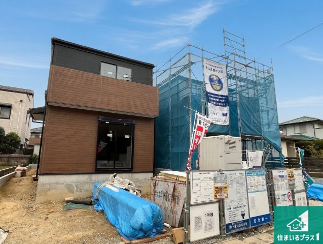 神戸市西区糀台　新築一戸建ての外観|周辺は落ち着いた街並みの住宅地！子育てがしやすい住環境です！まだ未完成ですが、現地でしかわからない事もございます。是非一度ご覧ください。