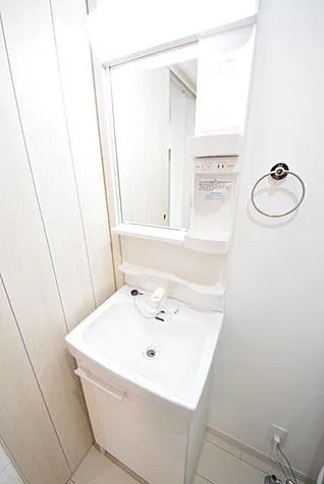 ノーヴェルメゾンの洗面所