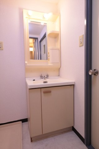 フェリーチェ相模の独立洗面台