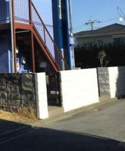 ロイヤルハイツのエントランス