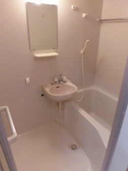 【浴室】 | ハイツＮＡＮＡ | 浴室乾燥機付きバス。