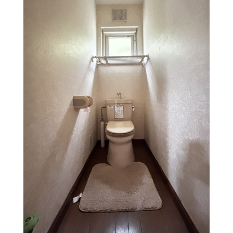 眺望を楽しめます。緑豊かな静寂の街…陣川町。陣川町中古住宅のその他