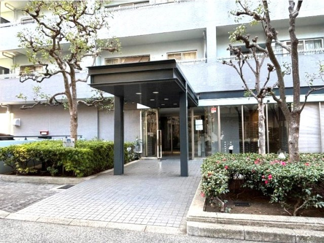 コスモシティ三宮東のエントランス