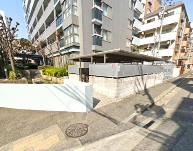 コスモシティ三宮東の外観