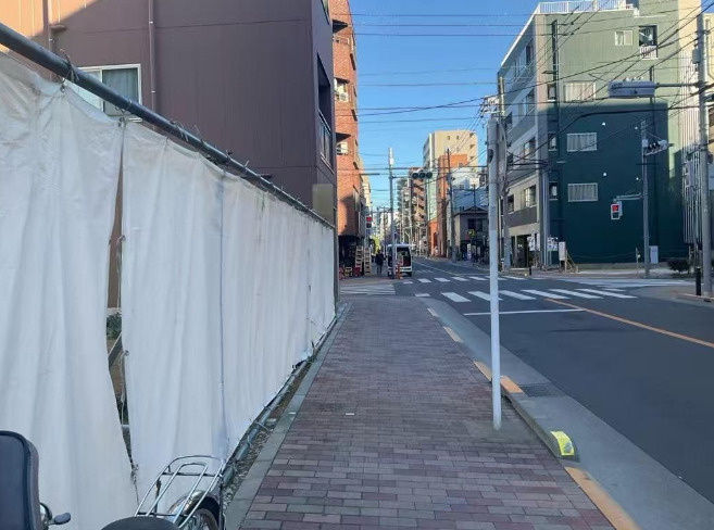 台東区浅草４丁目の売地の前面道路含む現地写真