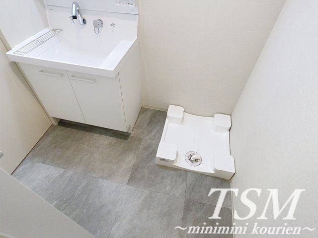 オリエントレジデンス末広町の洗面所