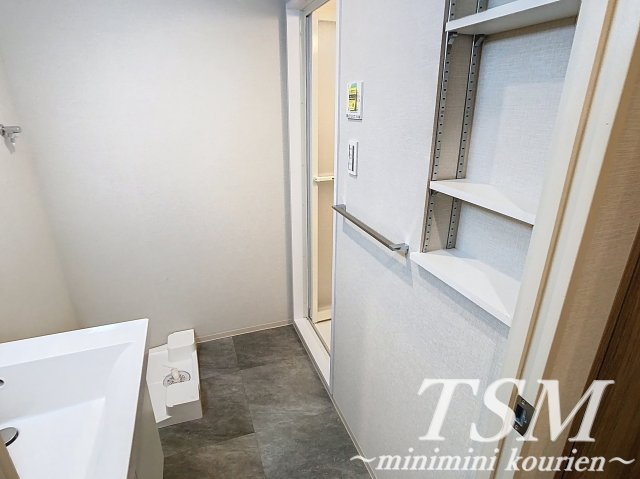 オリエントレジデンス末広町の洗面所