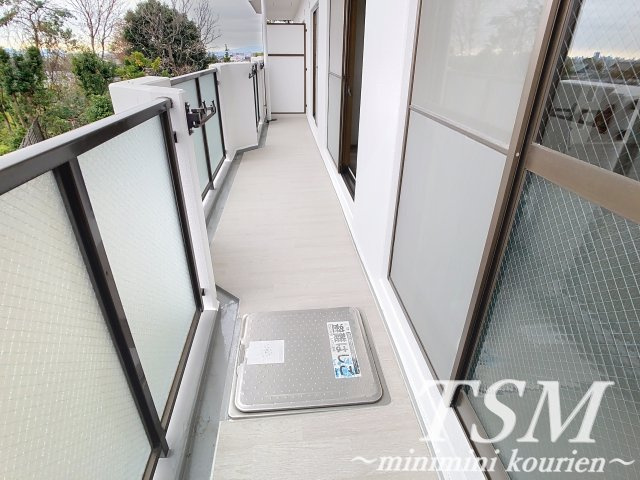 オリエントレジデンス末広町のバルコニー