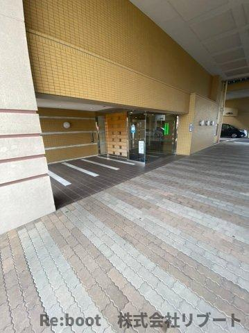 リーベスト東中山のエントランス