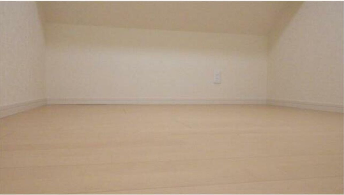 フェリスキッドの寝室|収納・寝室にも使えるロフト