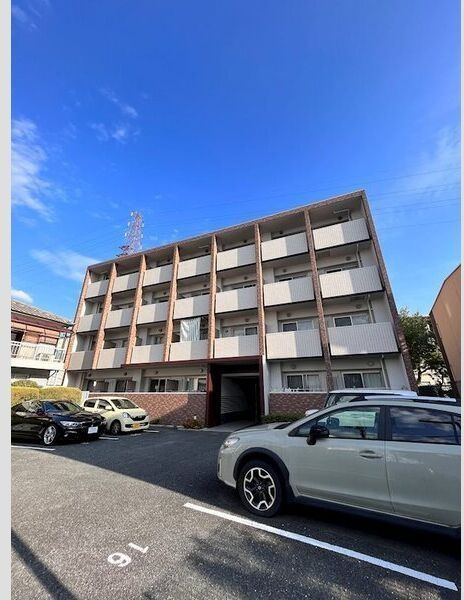 ベルマノワールの外観