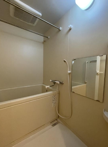 ベルマノワールの浴室