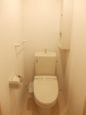 宇部市風呂ヶ迫町のアパートのトイレ