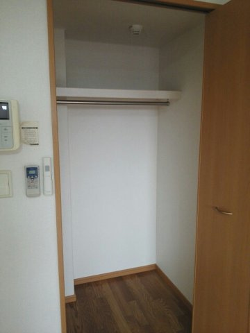 宇部市野原１丁目の賃貸マンションの収納