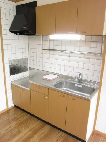宇部市黒石北４丁目のアパートのキッチン