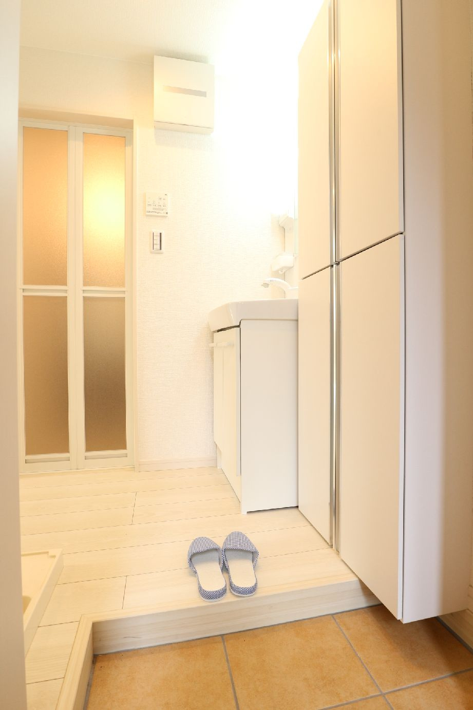 SOREVE大島の玄関