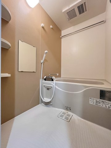 フジパレス山之内Ⅷ番館の浴室