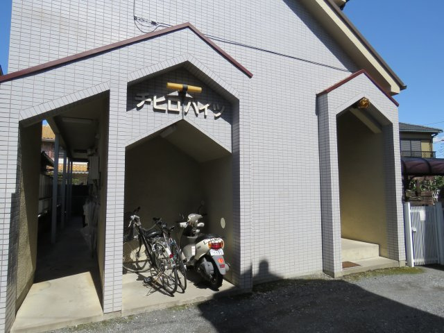 チヒロハイツのエントランス