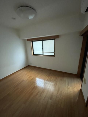 【寝室】 | ガラ・シティ京橋