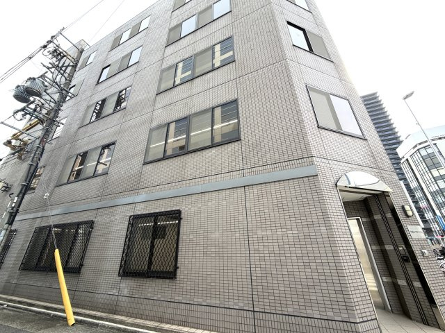 今池エフワンビルの外観