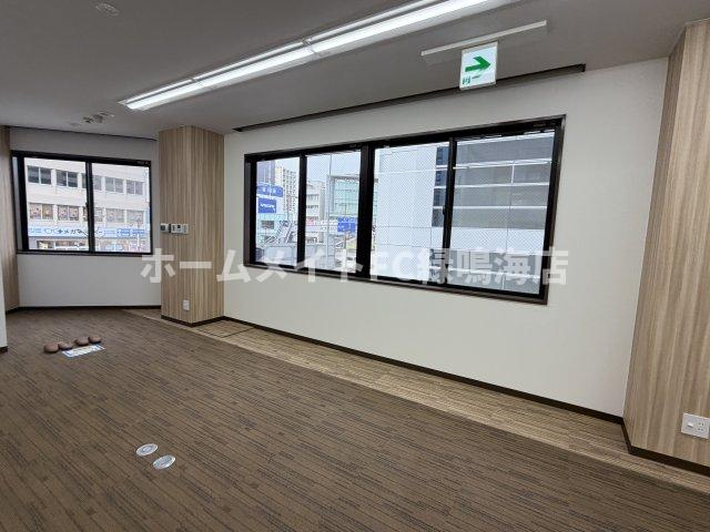 今池エフワンビルの内装